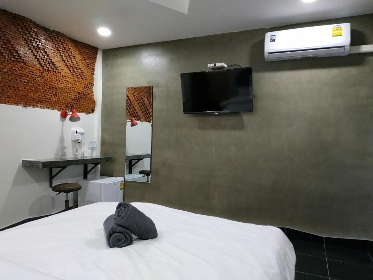 Hoft Hotel Bangkok Exterior photo